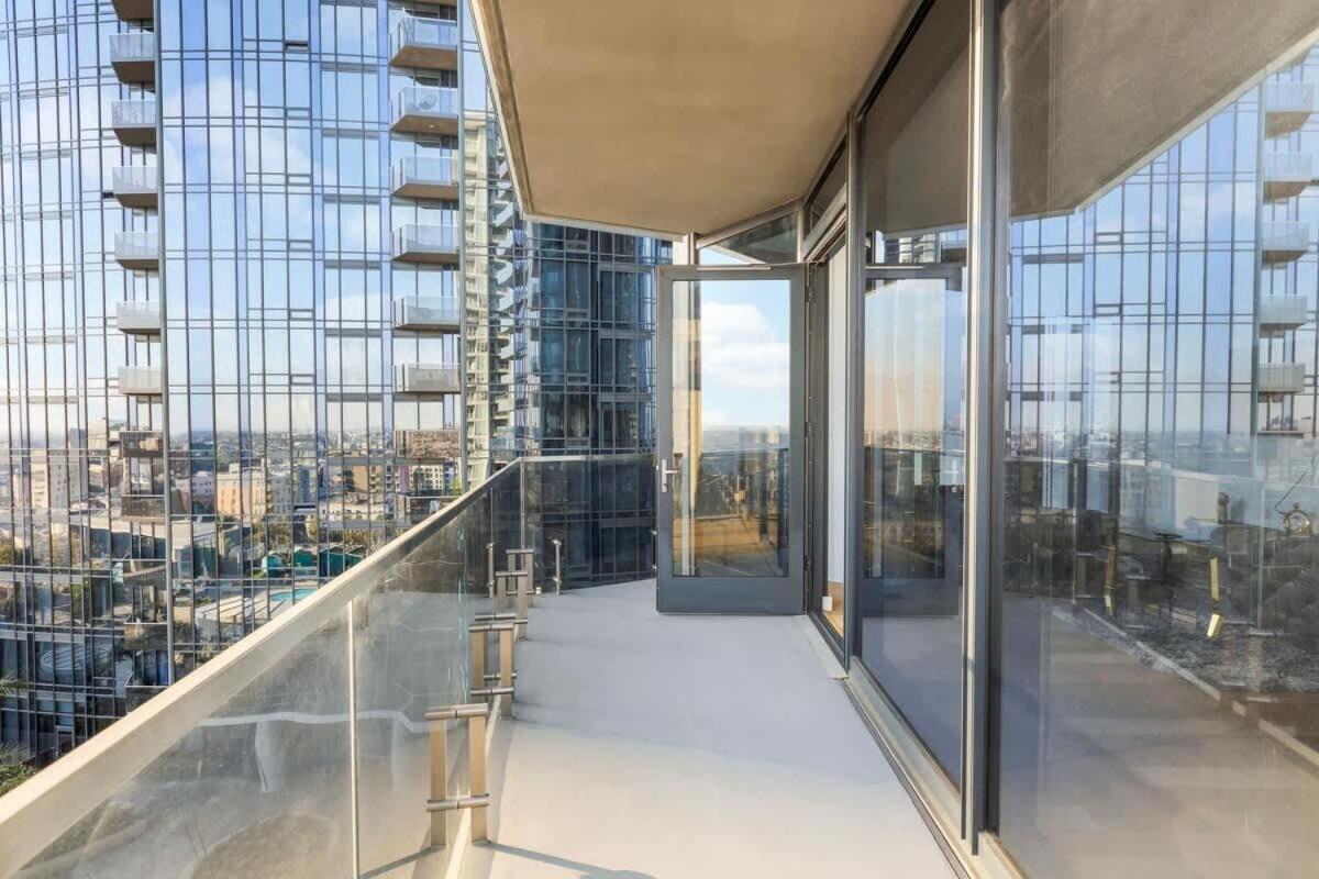 로스앤젤레스 Luxury 2Br Penthouse W Balcony By Crypto Arena 아파트 외부 사진